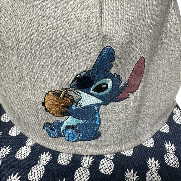Disney- Men's Navy/Grey- Stich- Embroidered Flat bill Snapback Cap- OS - Picture 4 of 12